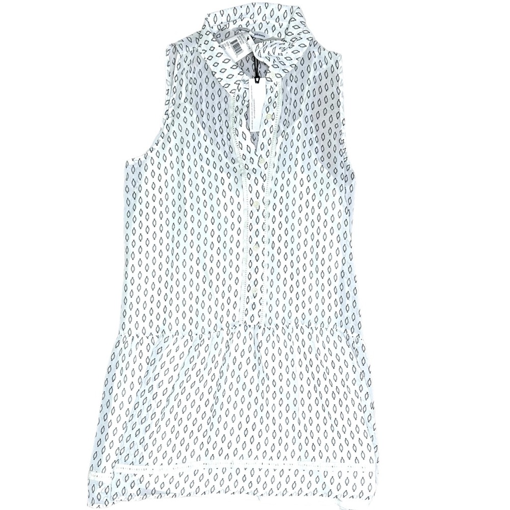 NWT Cupcakes and Cashmere Large white breezy summer dress.